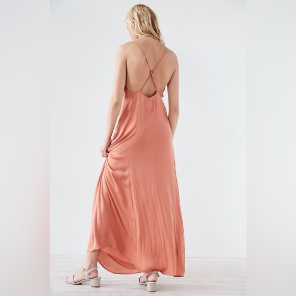 Silence + Noise 90s revival UA Yara maxi slip dress size 2 fairy whimsigoth - Picture 3 of 13